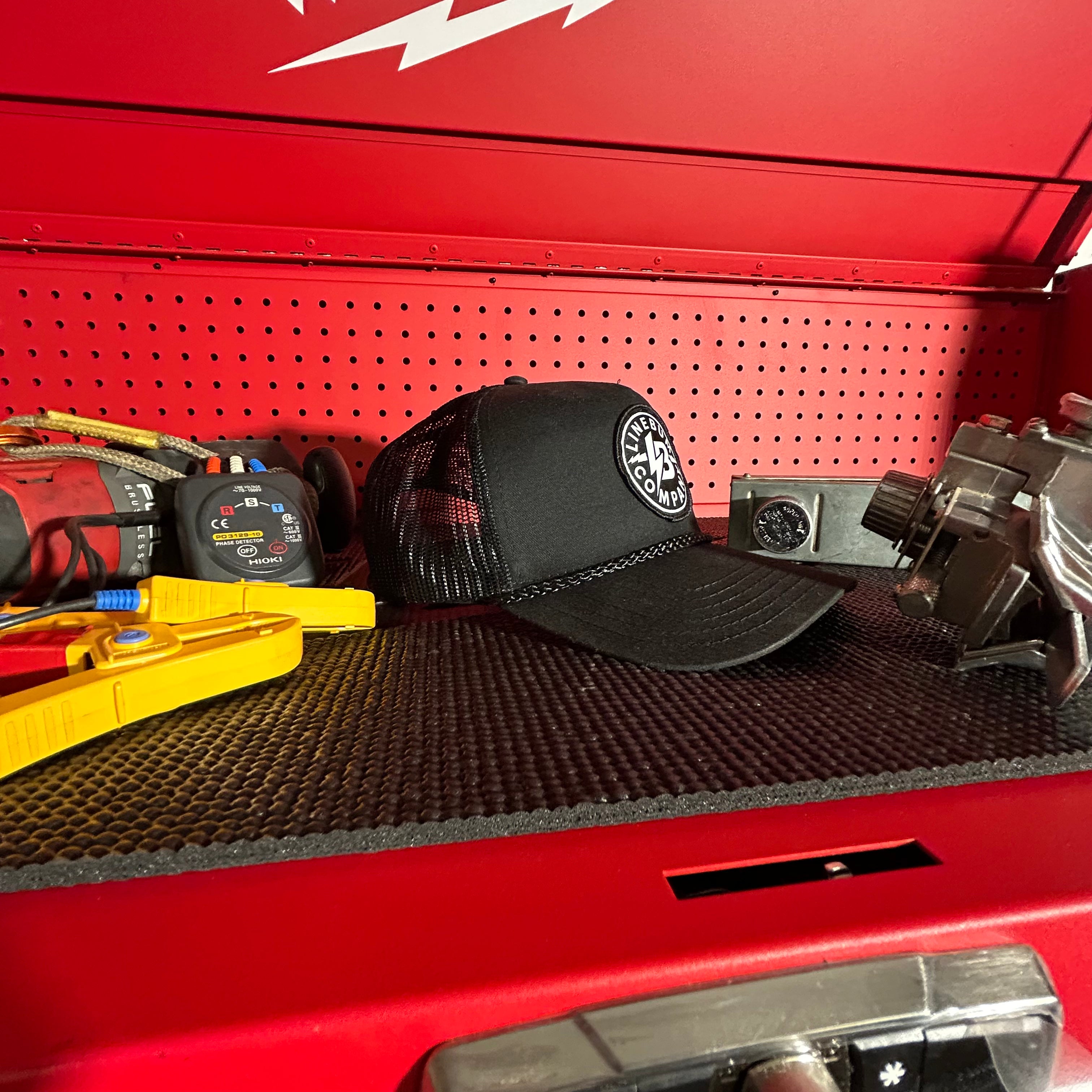 Kuro Trucker Hat
