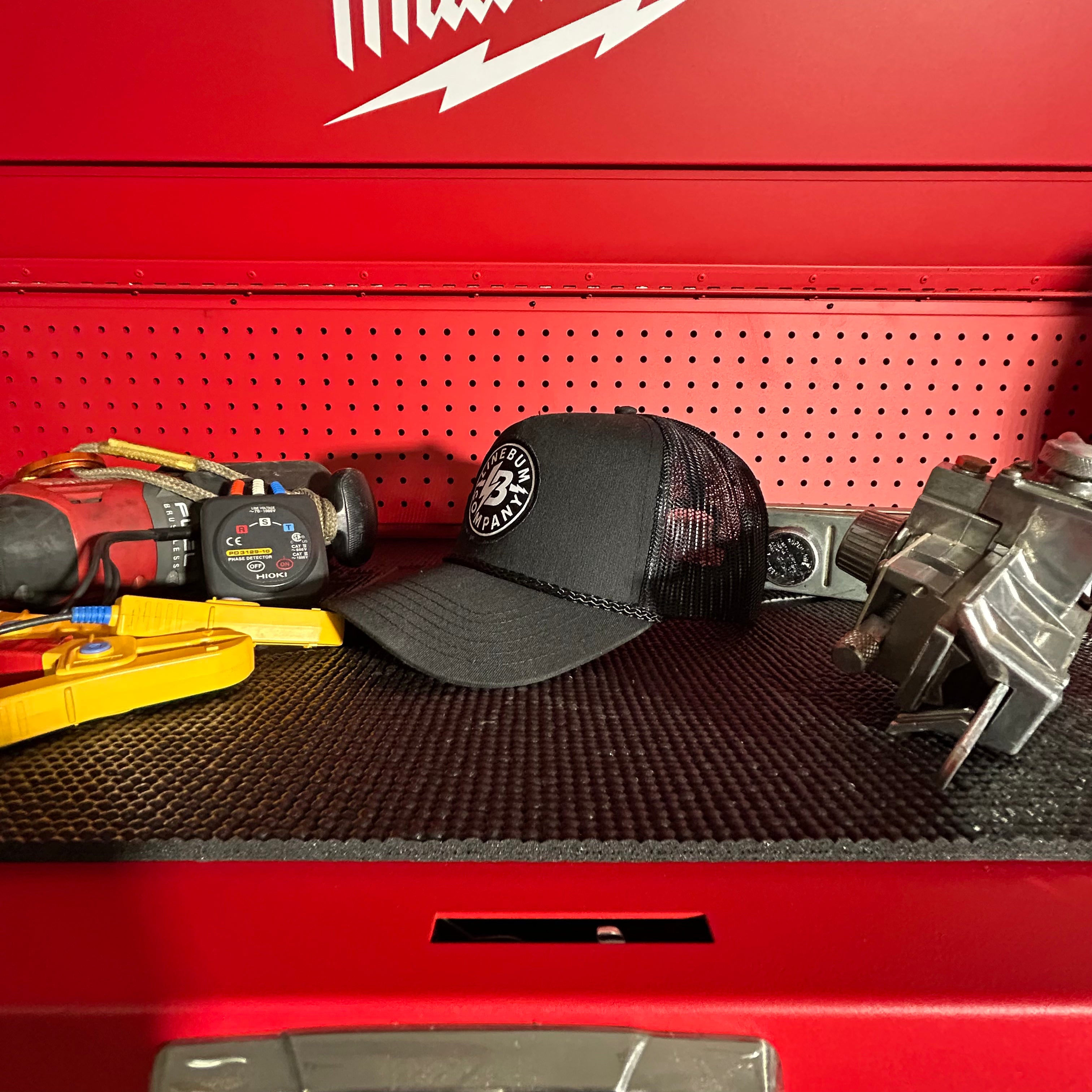 Kuro Trucker Hat